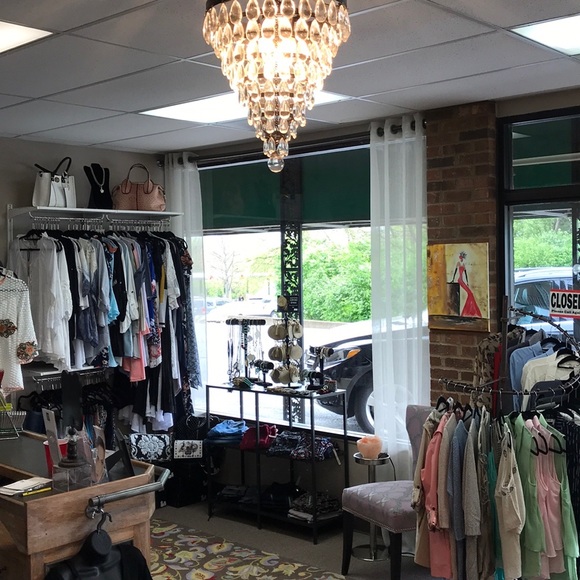 Meet your Posher, Faces Spa & Unique Boutique - Picture 6 of 7